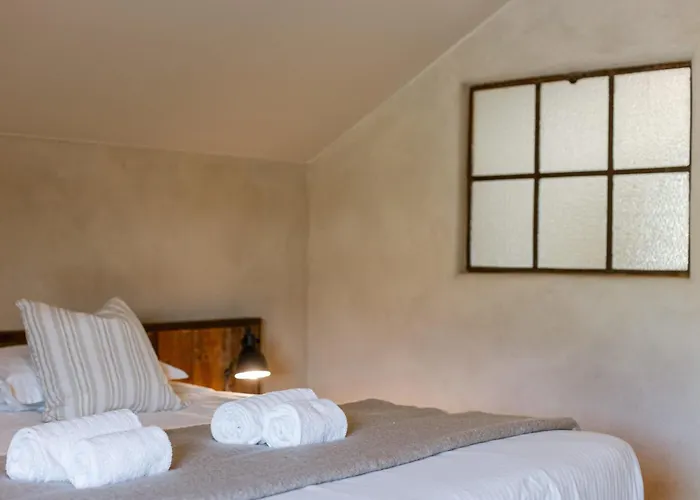 Huswell - Villa Lactea - Eco-Luxury Retreat