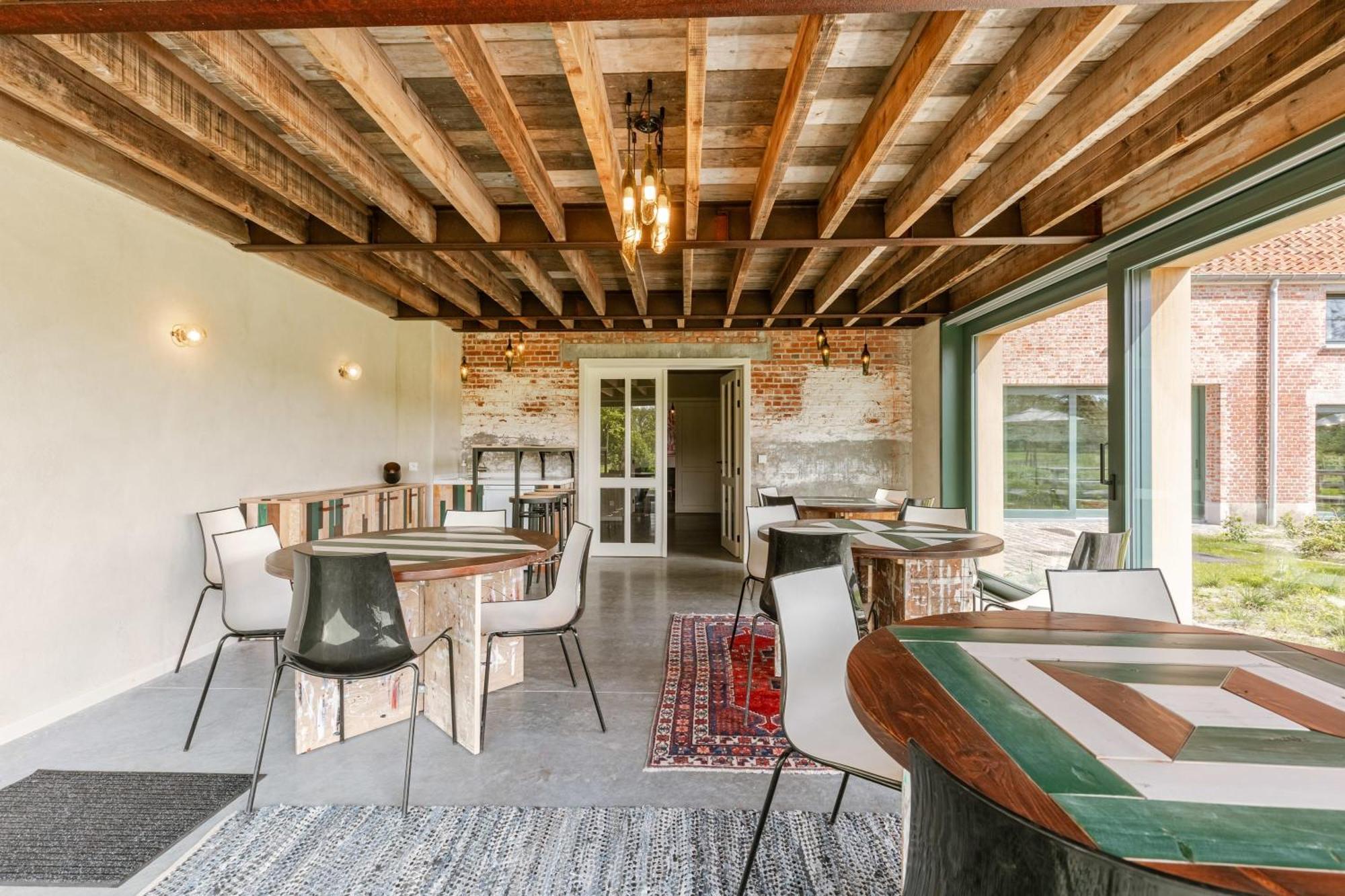 Villa Huswell - Lactea - Eco-luxury Retreat